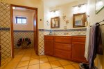 Casa Richy, San Felipe, Baja California - full bathroom